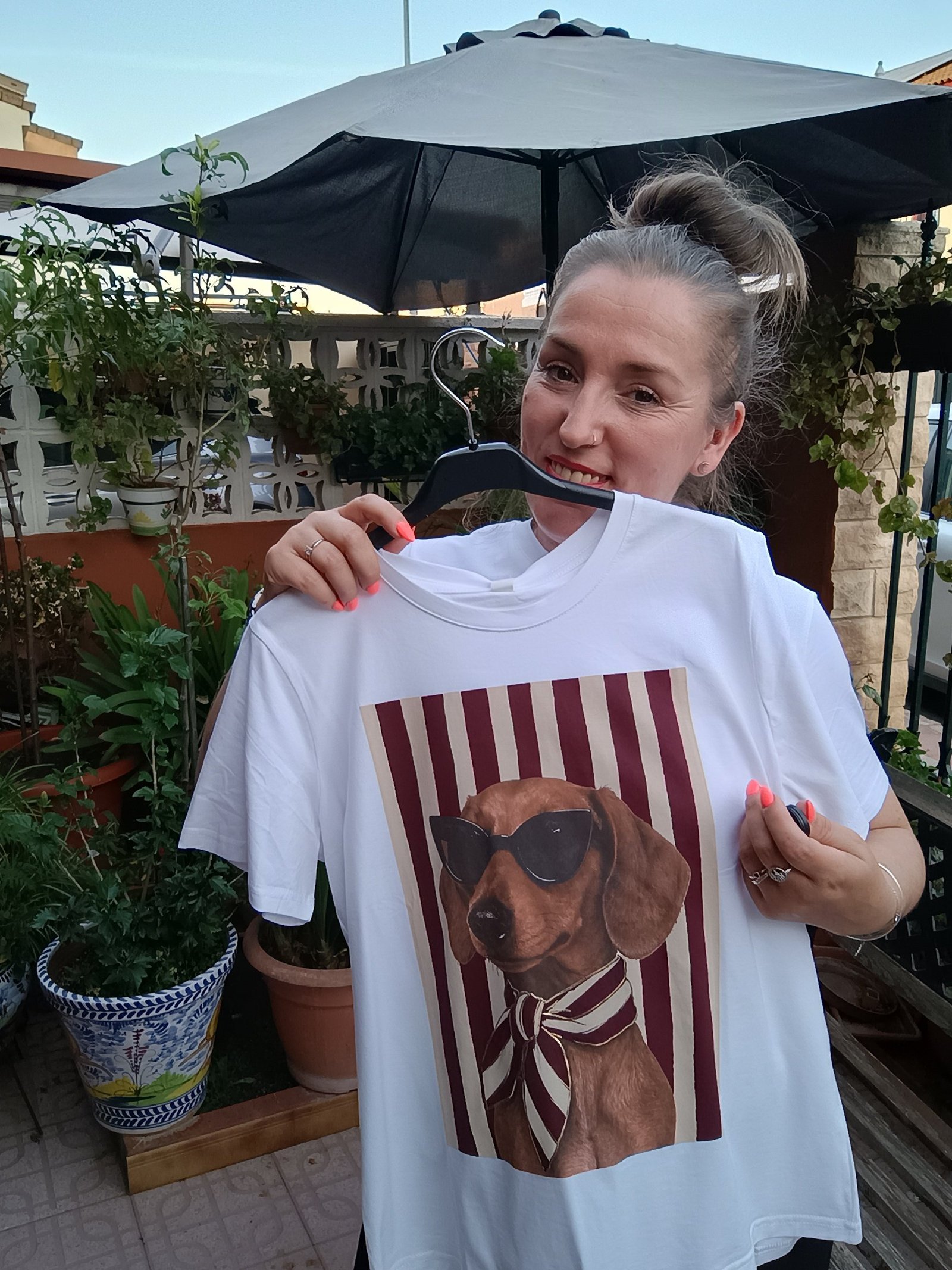 Camiseta Perro Marrón